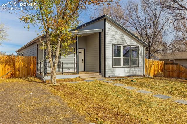 221 E Homer Drive