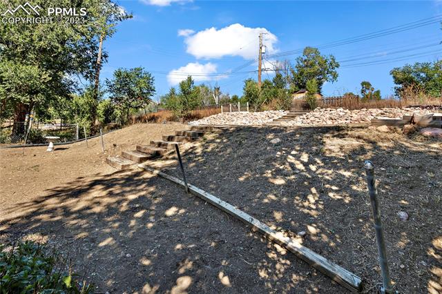 1685 Dorchester Drive