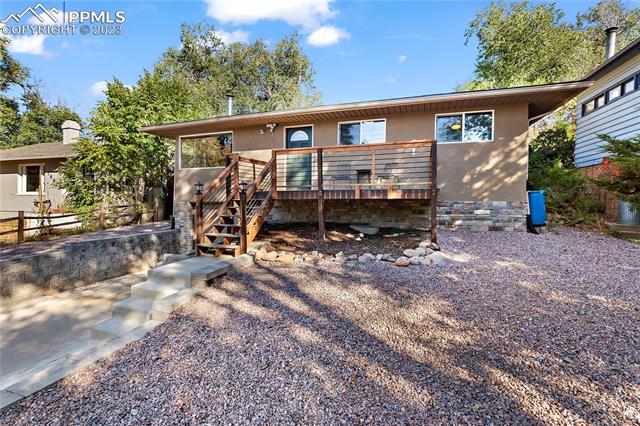 1685 Dorchester Drive