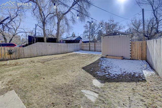 843 E Moreno Avenue