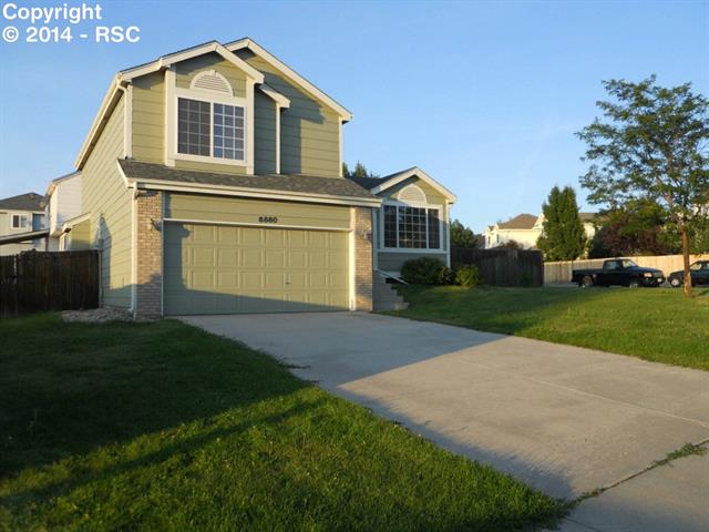 6880 Stockwell Drive