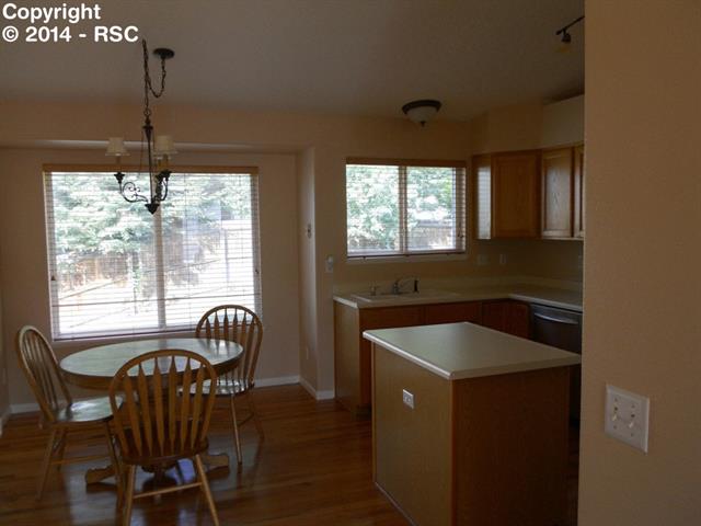 6880 Stockwell Drive