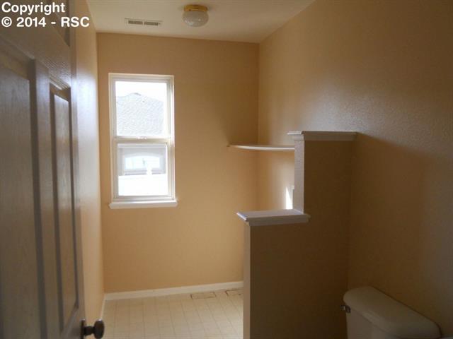 6880 Stockwell Drive