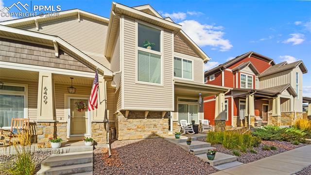 6435 Dunleer Grove
