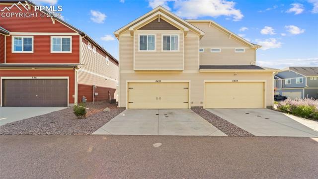 6435 Dunleer Grove