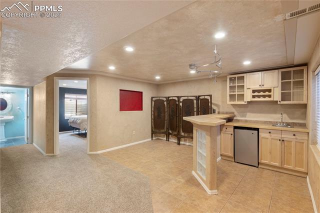 165 S Glenrose Drive