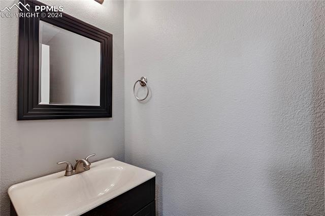 5181 Horse Carriage Road