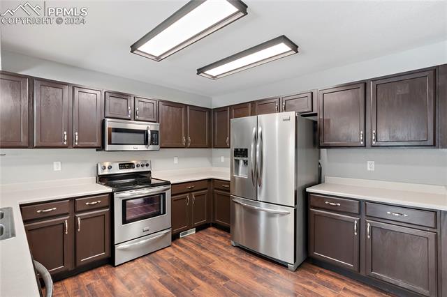 5181 Horse Carriage Road