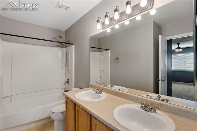 5181 Horse Carriage Road