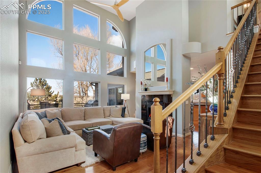 1425 Golden Hills Road