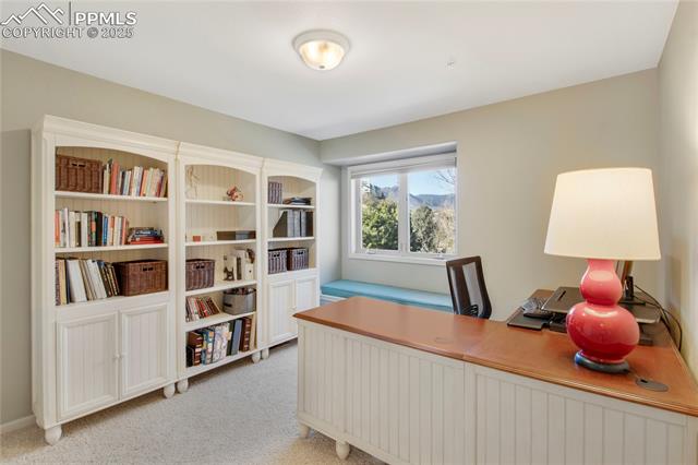 1425 Golden Hills Road