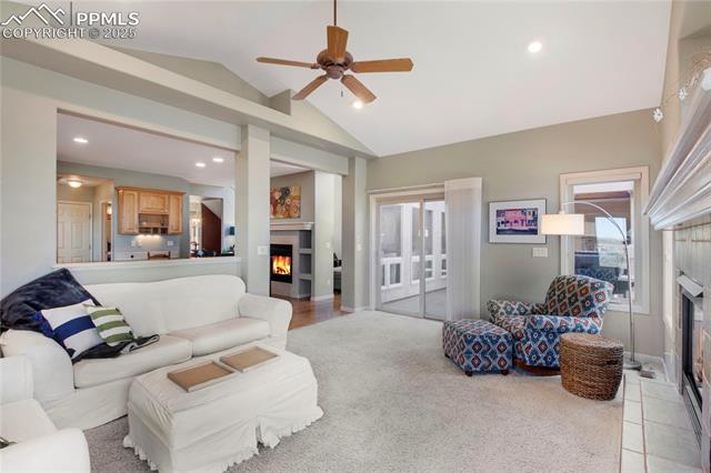 1425 Golden Hills Road