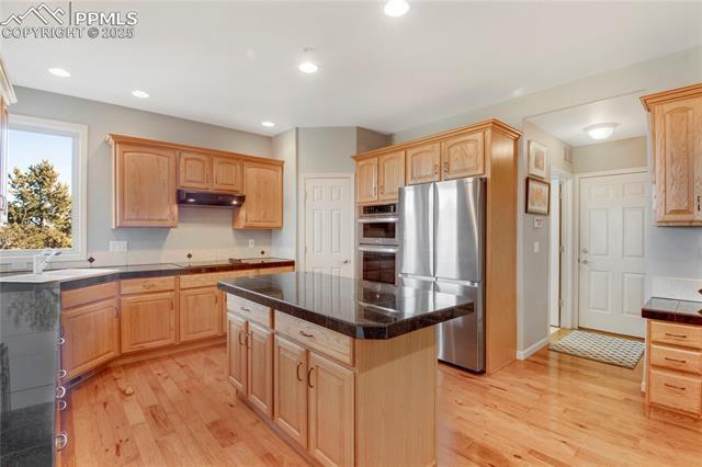 1425 Golden Hills Road