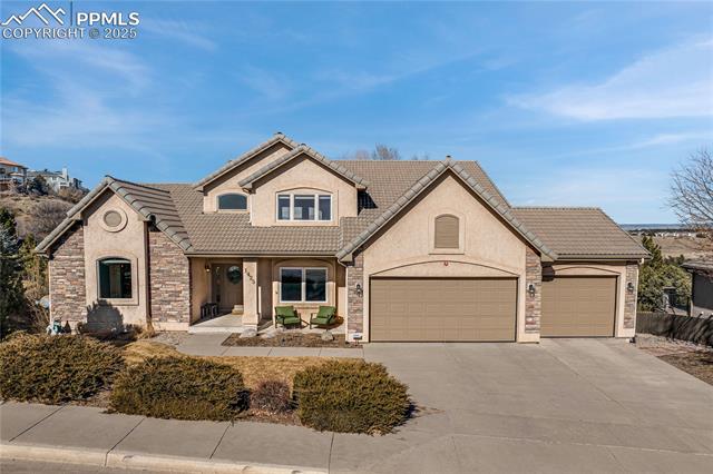 1425 Golden Hills Road