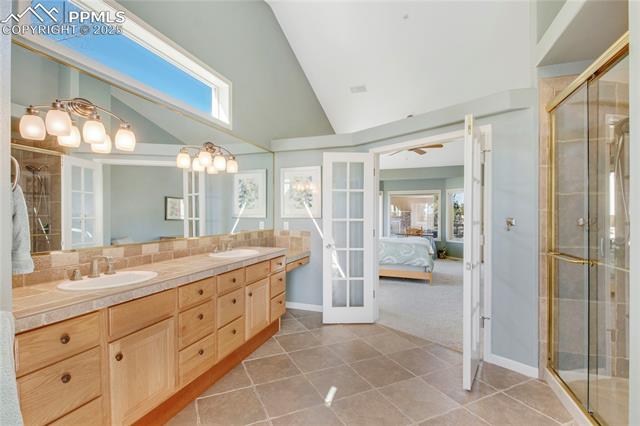 1425 Golden Hills Road