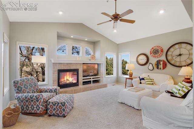 1425 Golden Hills Road