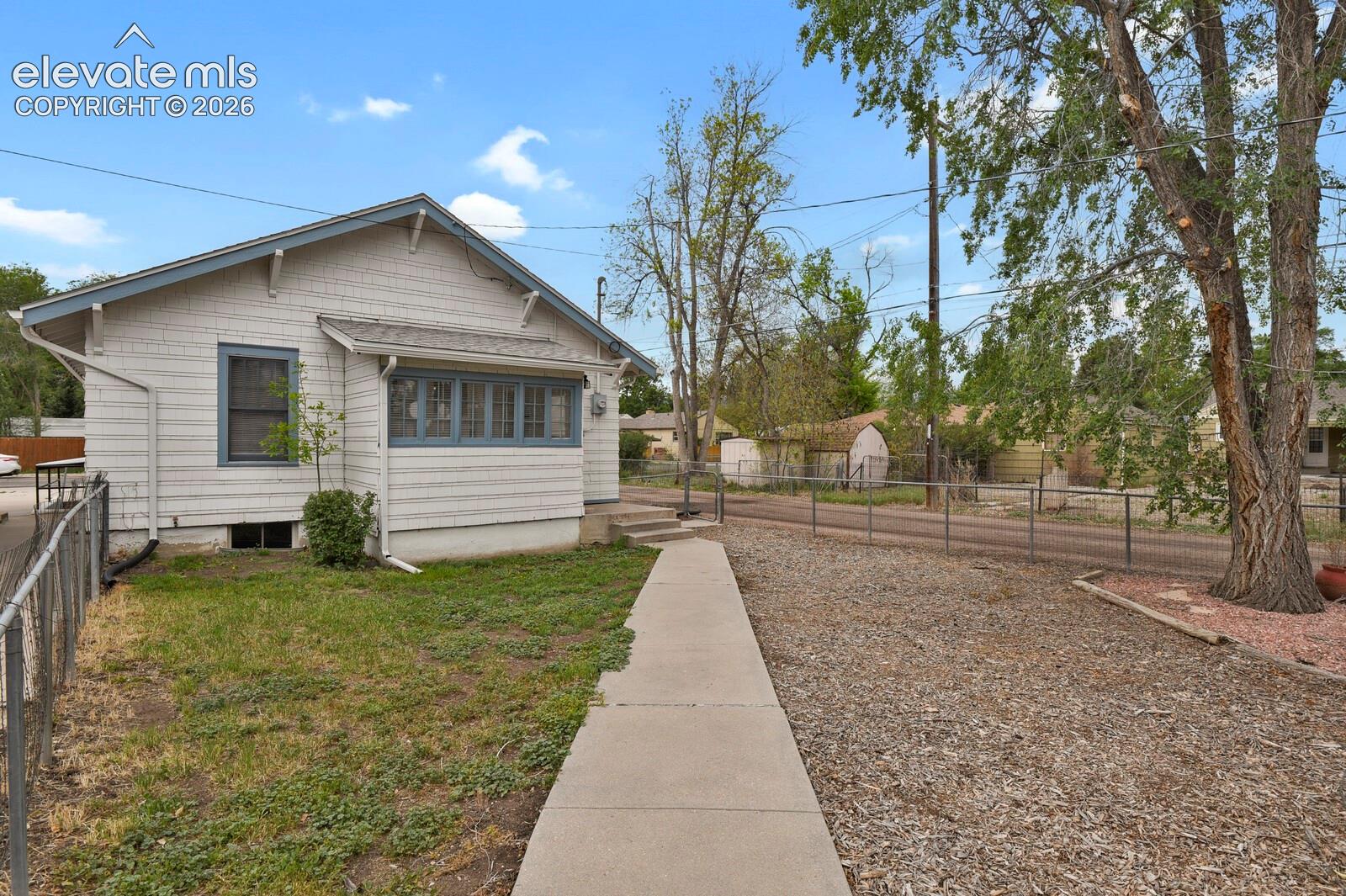 518 Madison Street