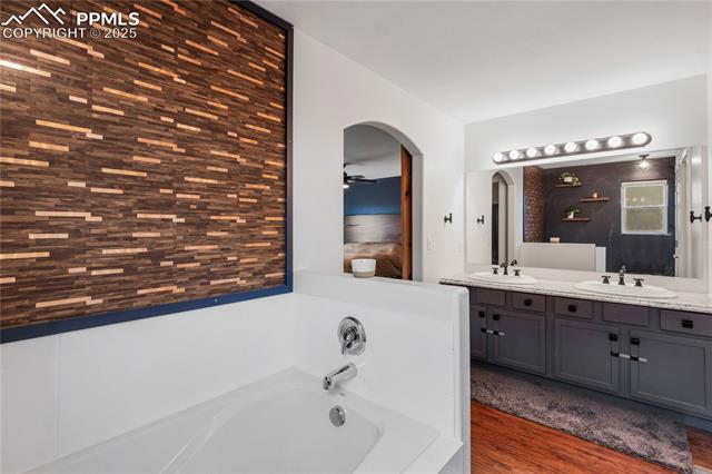 7577 Chasewood Loop