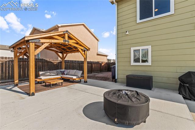 7577 Chasewood Loop