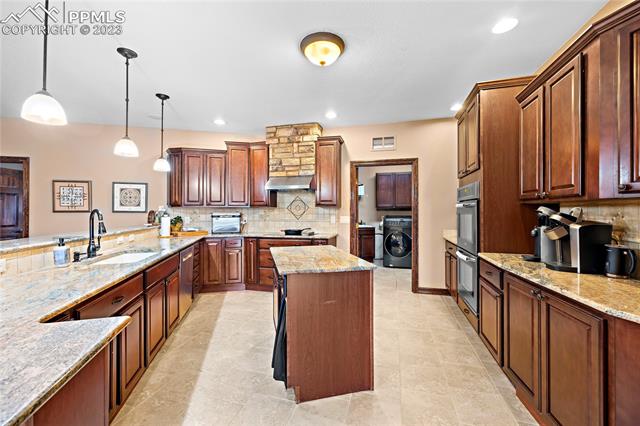 40 S Villa Del Sol Court