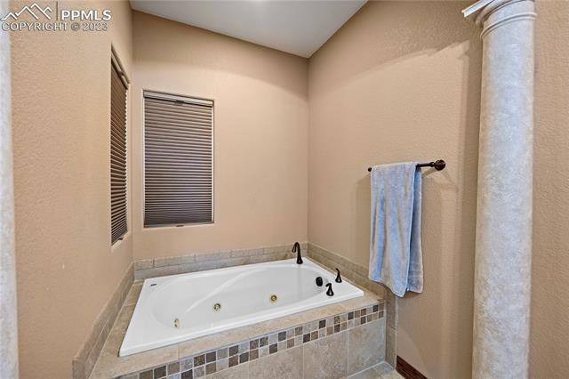 40 S Villa Del Sol Court