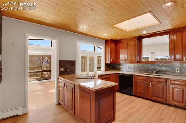 495 Broken Wagon Road