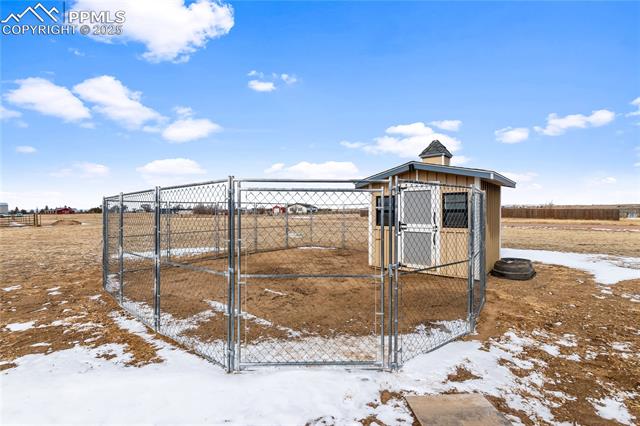 21981 Fritz Way