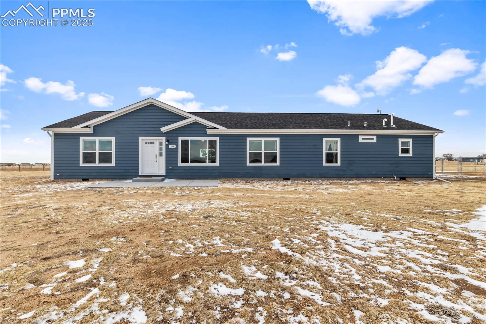 21981 Fritz Way