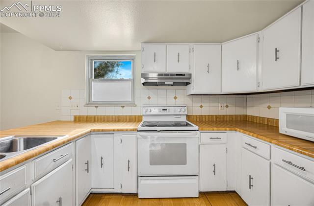 817 San Antonio Place