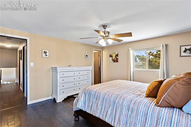 2909 Escapardo Place