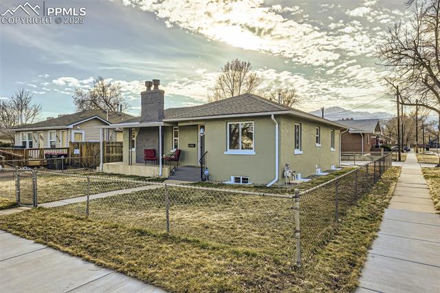 2532 N Nevada Avenue