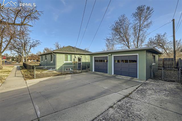 2532 N Nevada Avenue