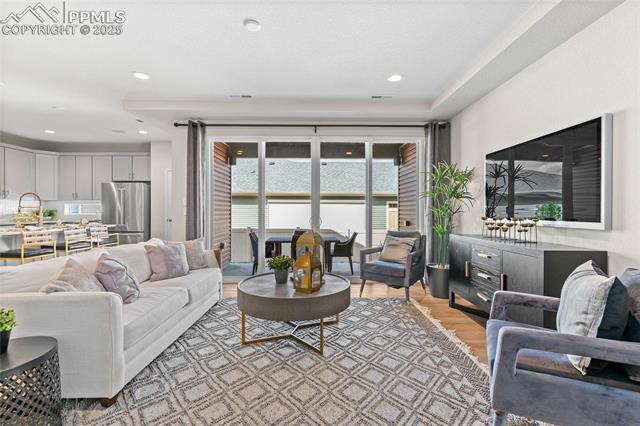 6226 Lythmore Grove