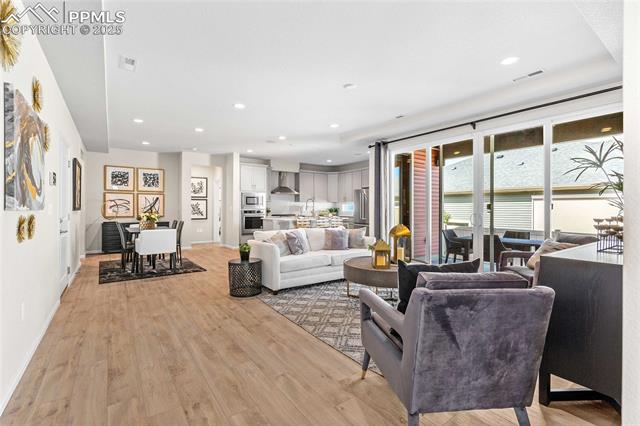 6226 Lythmore Grove