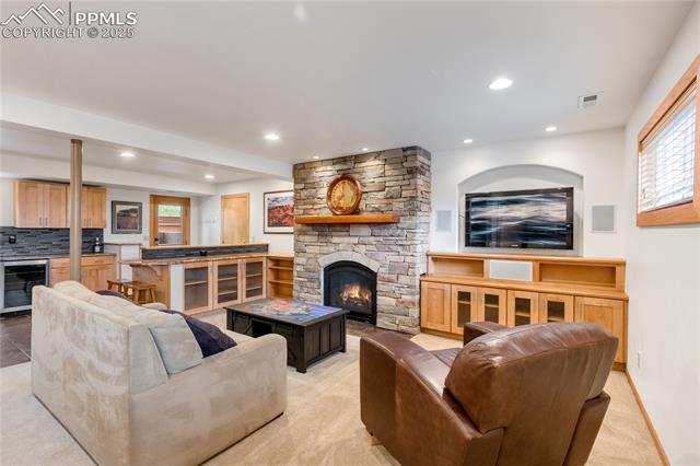 1013 Sun Drive