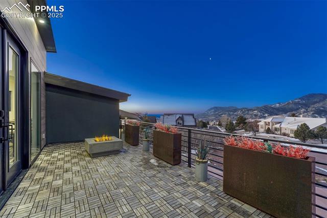 3735 Twisted Oak Circle