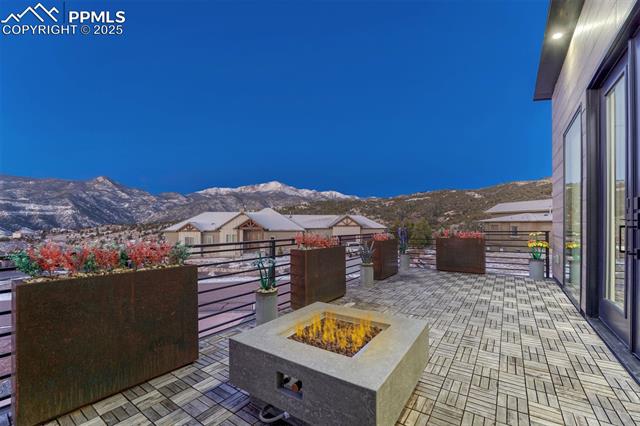 3735 Twisted Oak Circle