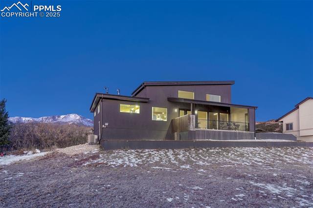 3735 Twisted Oak Circle