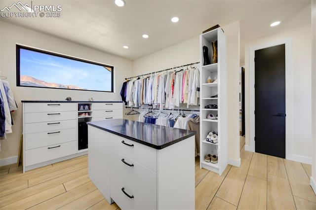 3735 Twisted Oak Circle