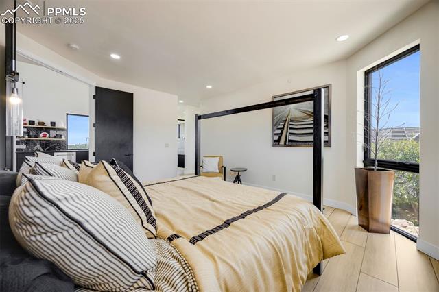 3735 Twisted Oak Circle