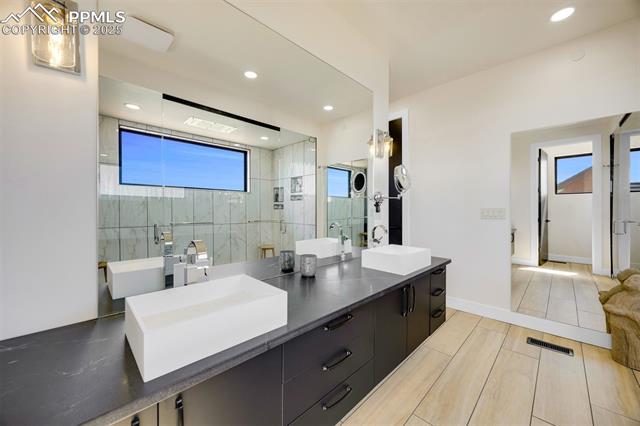 3735 Twisted Oak Circle