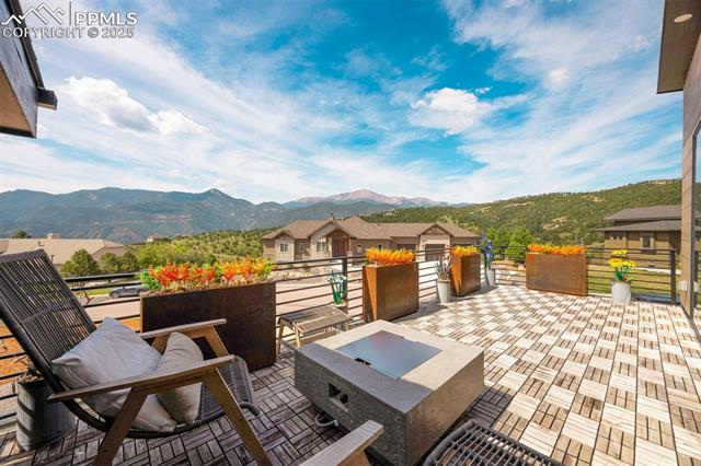 3735 Twisted Oak Circle