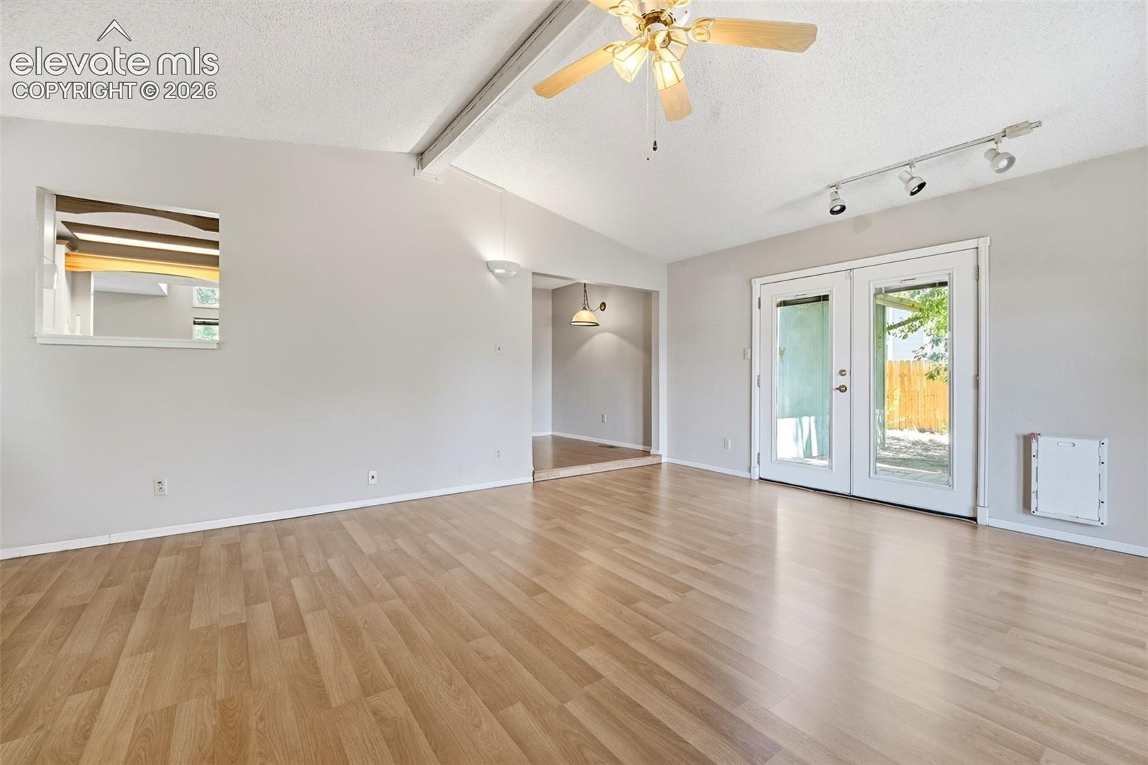 5945 Del Paz Drive