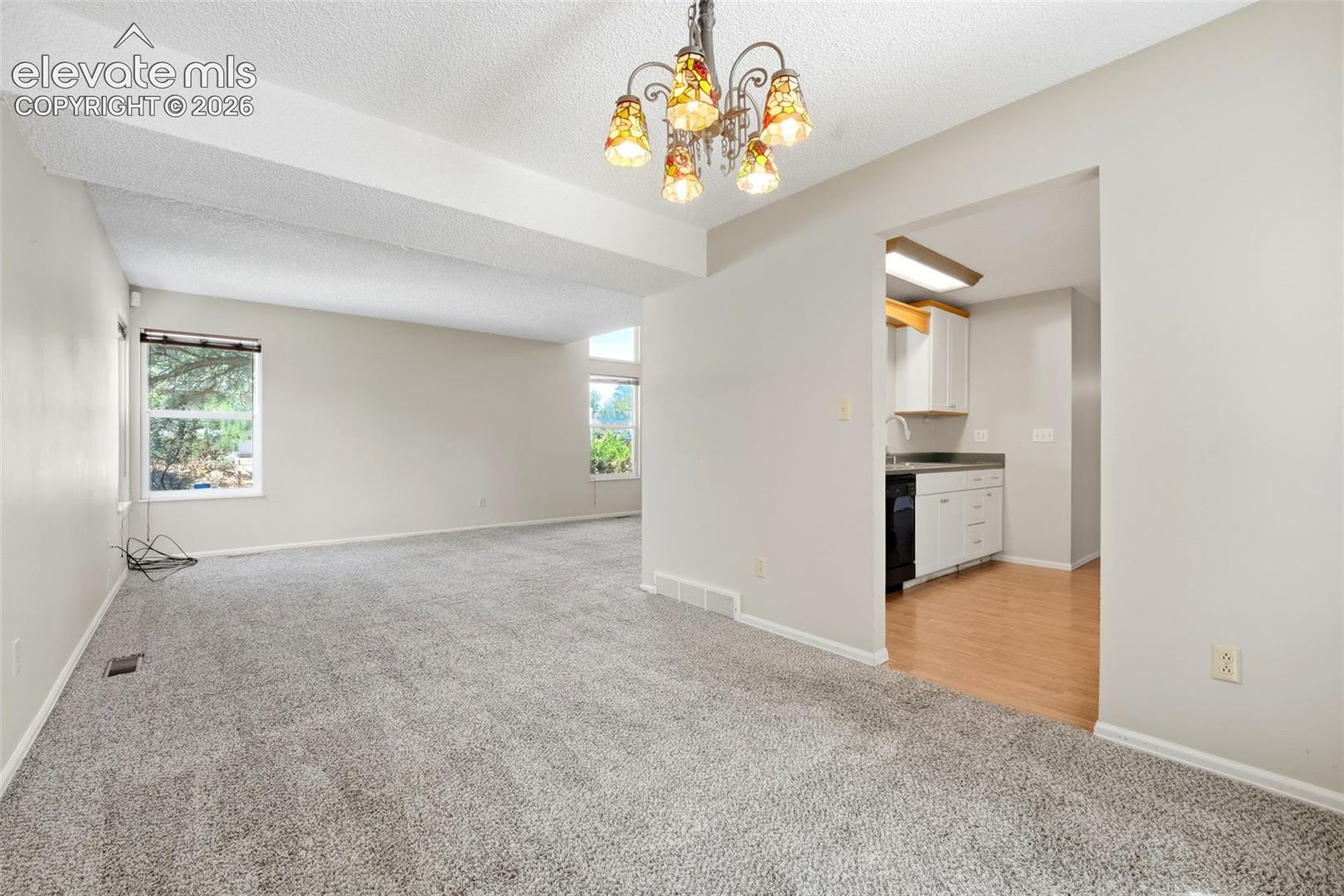 5945 Del Paz Drive