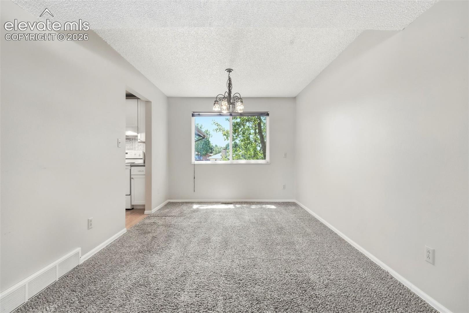 5945 Del Paz Drive