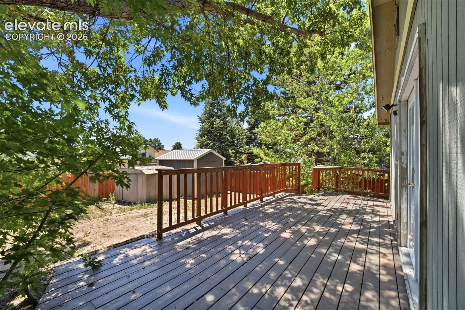 5945 Del Paz Drive