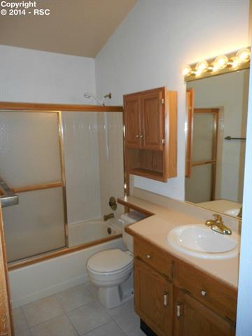 935 Popes Valley Drive