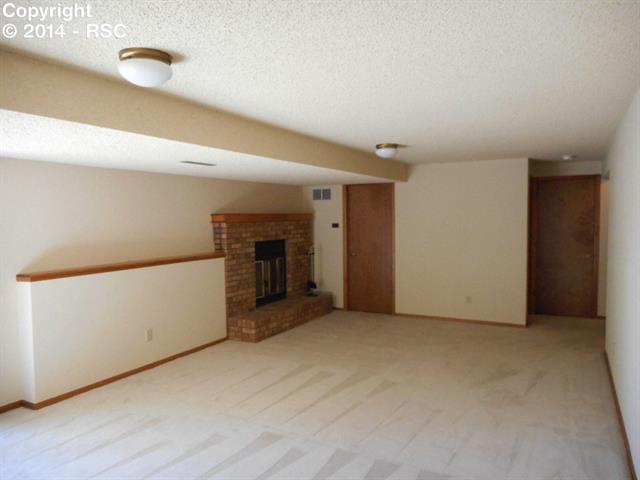 935 Popes Valley Drive