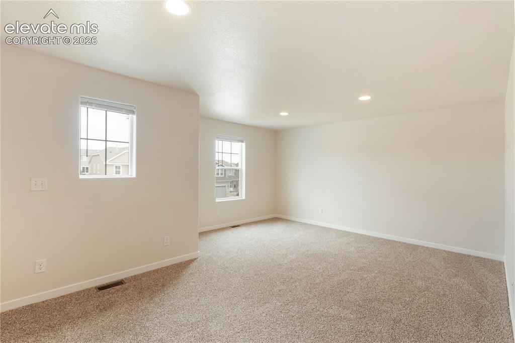 7352 Bigtooth Maple Drive