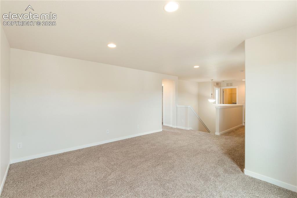 7352 Bigtooth Maple Drive